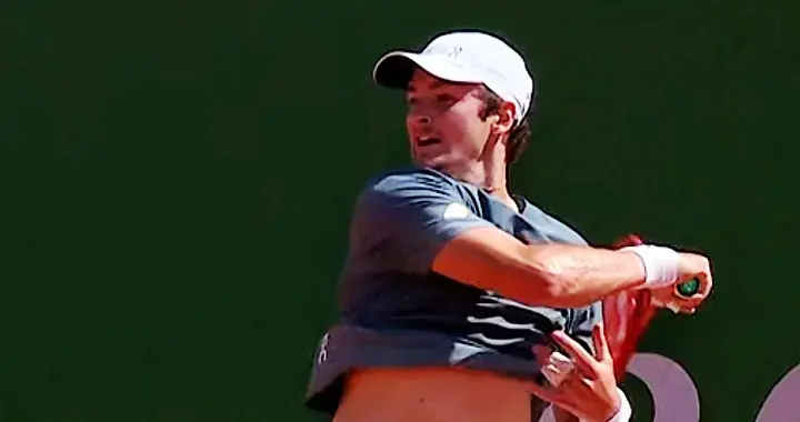 新生代丰塞一发得分率高达90%，横扫贝雷蒂尼，强势闯进八强