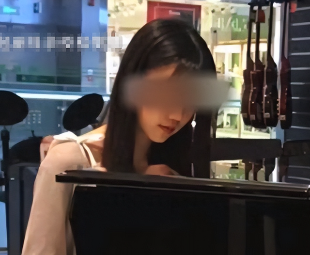 2019年北大女生自杀，曾被要求堕胎绝育，学长男友：你是我的狗