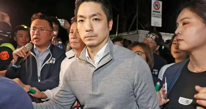 台选举混战，5人围攻蒋万安！江启臣迎来帮手，民进党开始耍流氓