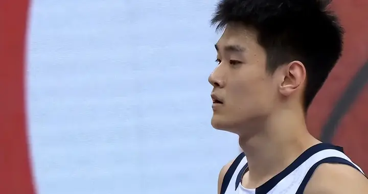 广东男篮胜青岛，赛后却收3坏1好消息 麦考尔狂砍43分 徐杰伤情曝光