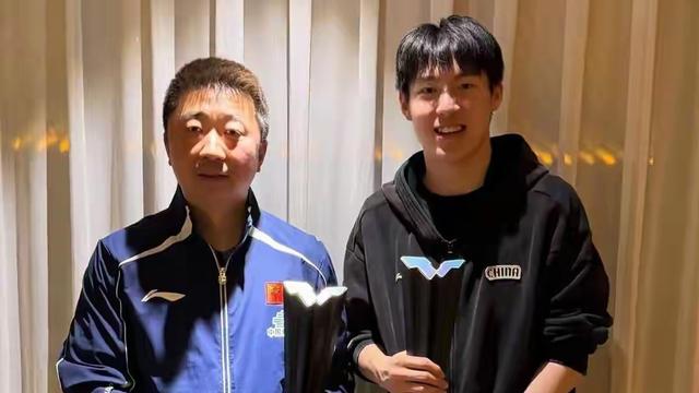 开心的优雅奶酪：温瑞博夺冠不忘恩师，和教