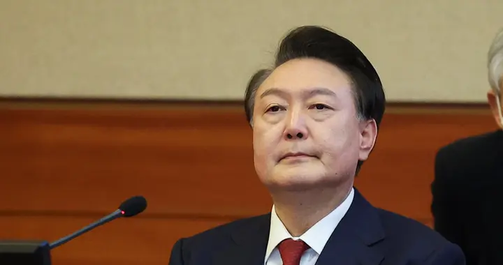 李在明出手太狠了！尹锡悦二审再被求死刑，这次一点情面都不留！