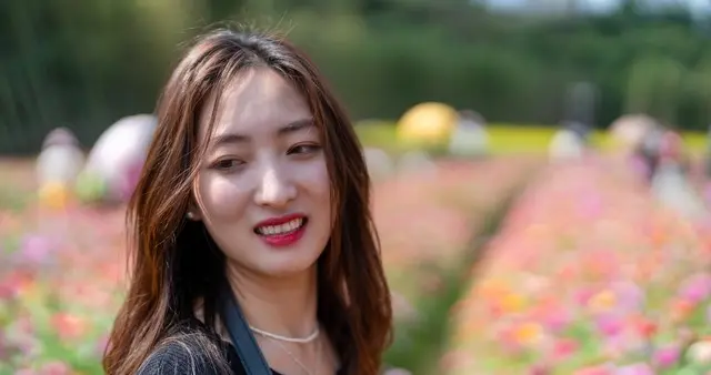 女人放下感情后，多会有这三种默契表现