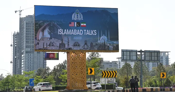 美伊谈判结束，特朗普扯上中国说事，伊朗拒绝认输，摆出特殊照片