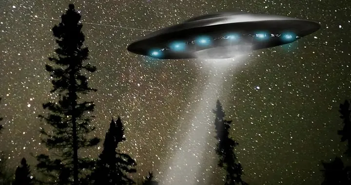 UFO 现身 50 年，外星人为啥不肯和人类沟通？