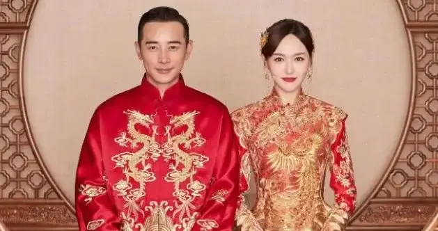 唐嫣、罗晋携6岁女儿出游新加坡，低调幸福击碎婚变传闻！