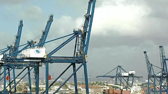 历史求知所：4月9日这一天，巴拿马总统穆