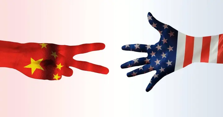 中美争锋美国越打越吃力，他们这才猛然发现，已被中国拖入新战场