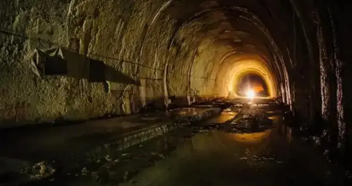 连星链都吃瘪！韩国造出穿透100米岩石通信网，地下失联将成历史