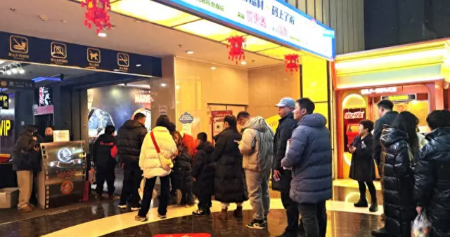 别装了！男人清醒过来，谁最慌？