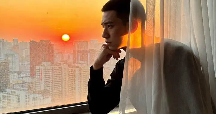 那些说不出口的告别,都藏在成年人的沉默里