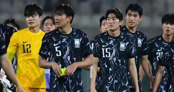 国足啥时候这么强了？韩国点球不敌越南，韩媒：真是脸都不要了。