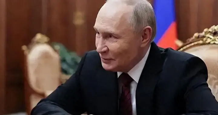 不到72个小时，普京等来3个坏消息，特朗普拍板后，欧洲宣布出兵