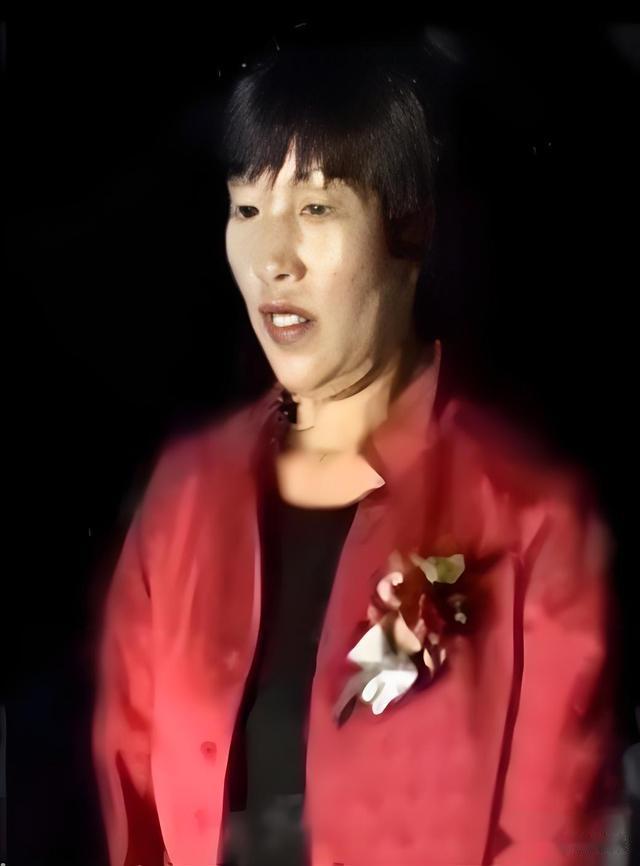 都说赵本山抛弃糟糠之妻，前妻葛淑珍的真实人生，打了多少人的脸