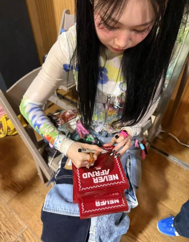 小沈阳回应女儿专辑仅售65张，不看成绩，第二张专辑已在路上