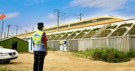 路地公安警务融合仍存在哪些不足？
