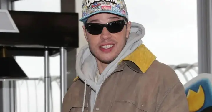 32岁皮特·戴维森为女卖豪宅！忍痛告别2280万“天堂”，原因曝光