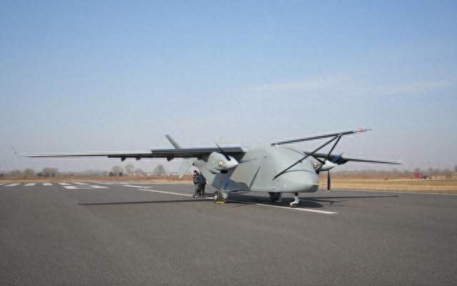 全球最大货运无人机首飞成功！中国“空中重卡”改写物流规则