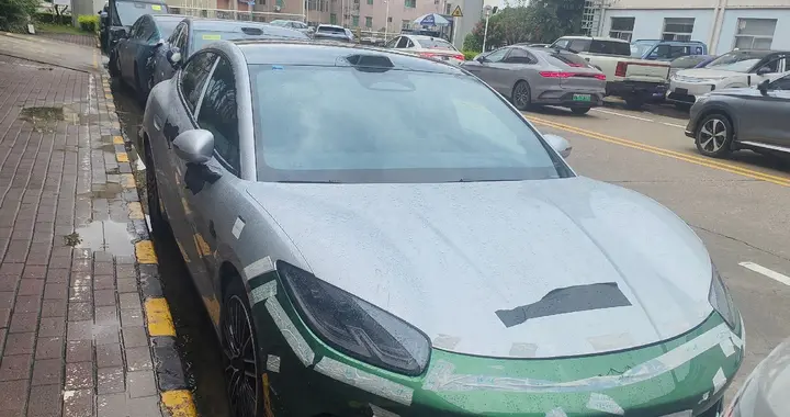 续航达900km！方程豹全新轿车要来了，车长超5米，轿跑造型很拉风