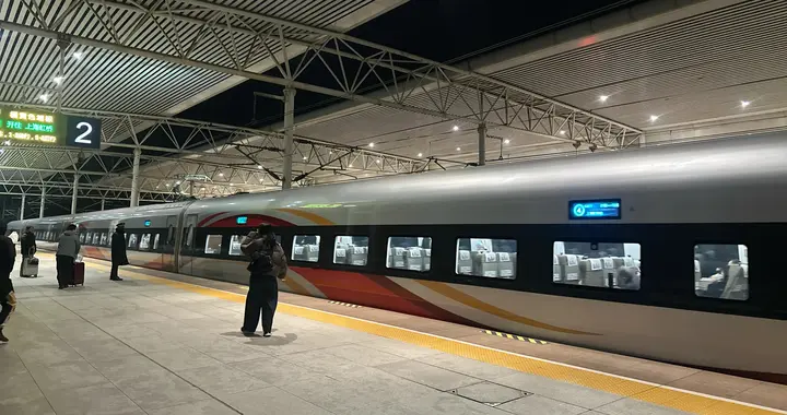 用工作解雇工作