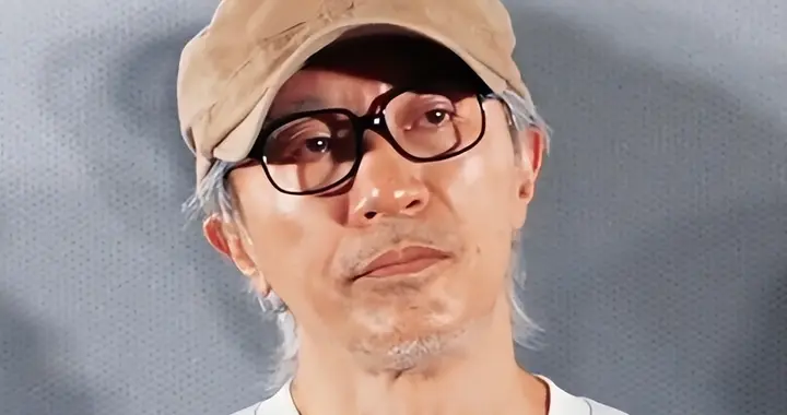 "偷票房"风波后，周星驰路演现场情绪崩溃，王晶 向太的话一针见血