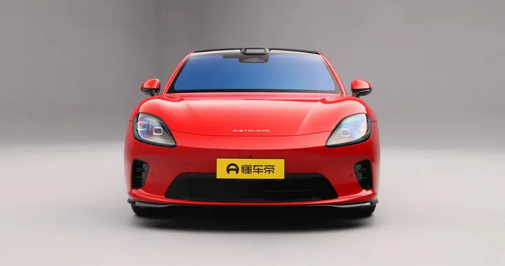 试驾完启境GT7，我终于明白"颜值与实用"如何兼得