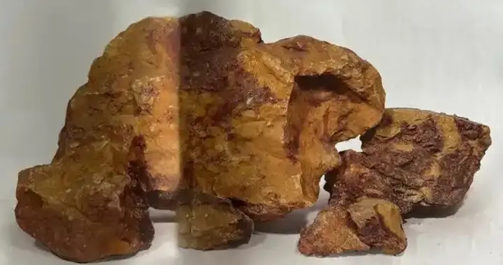 外山料紫砂壶是“李鬼”还是平替？今天聊聊泥料之争背后的门道