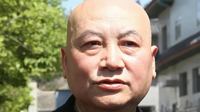 比格林奇：陈丽华葬礼刚办完，迟重瑞被传步