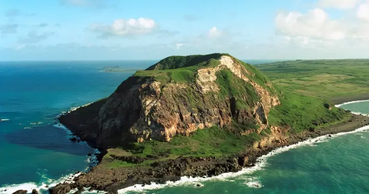 迟迟等不到高市赔礼道歉，解放军终于明牌算账，日本将增兵硫磺岛