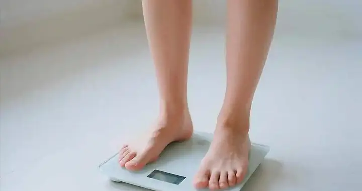 老年人太瘦有危害？专家呼吁65岁以上老人，体重最好保持在这个数