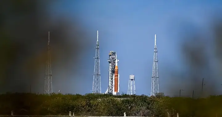 马桶都不能用，传感器也坏了，美国阿尔忒弥斯2号真“拼命”了