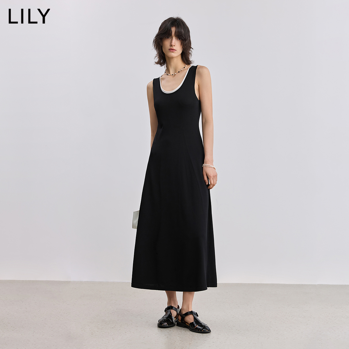 早秋通勤连衣裙穿搭LOOK