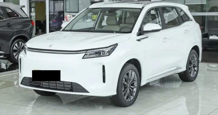 新增两款配置，2026款蓝电E5 PLUS实力均衡，不受欢迎的原因在哪