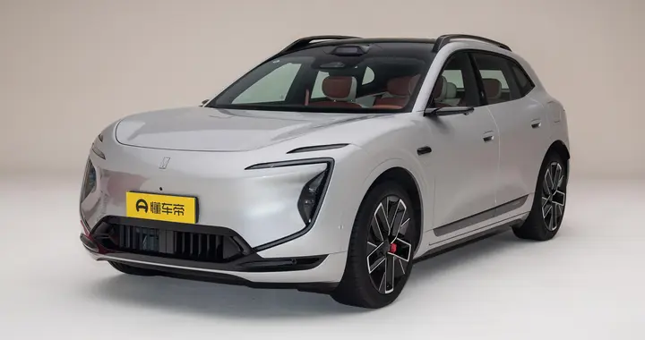 阿维塔07L开启预售！24.99万起智美大五座豪华SUV，家用配置拉满