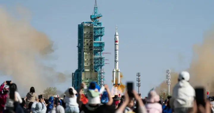 神二十推迟返航，100万碎片围堵地球，中国航天硬刚"宇宙垃圾场"