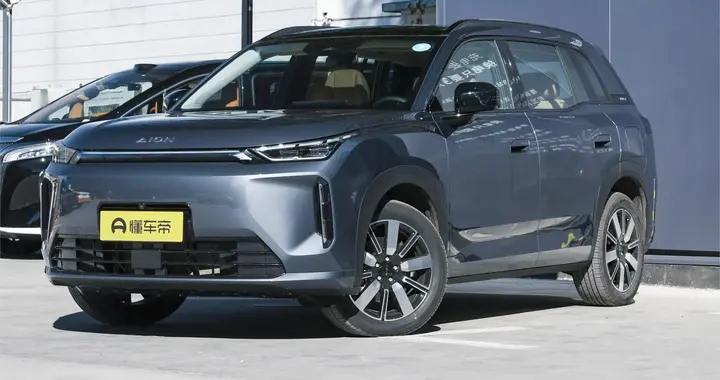 12.68 万起四缸增程！埃安i60 ：34 分贝静音，市区油耗 5L 内