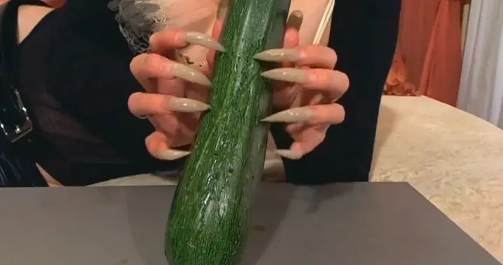 为啥爱吃黄瓜的女人身体都不差？3个“养生密码”，很多人不知道