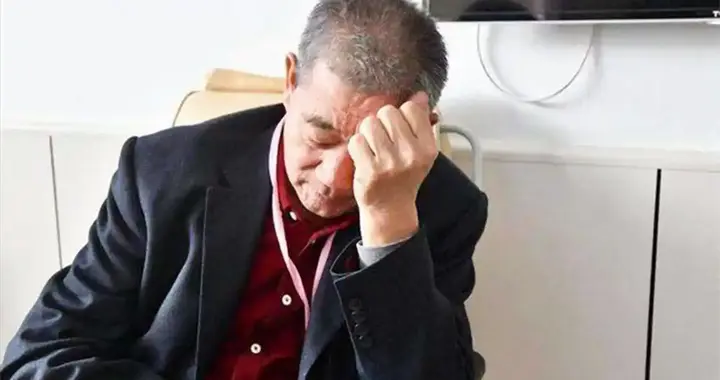 医生调查提醒：肝病最危险信号，不是嗜睡，而是身体有这4个症状