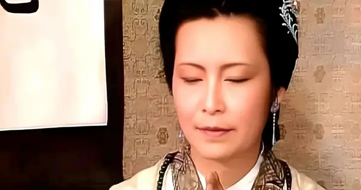 作者为啥说王夫人天真烂漫？她无能，身边四大丫鬟没有省油的灯