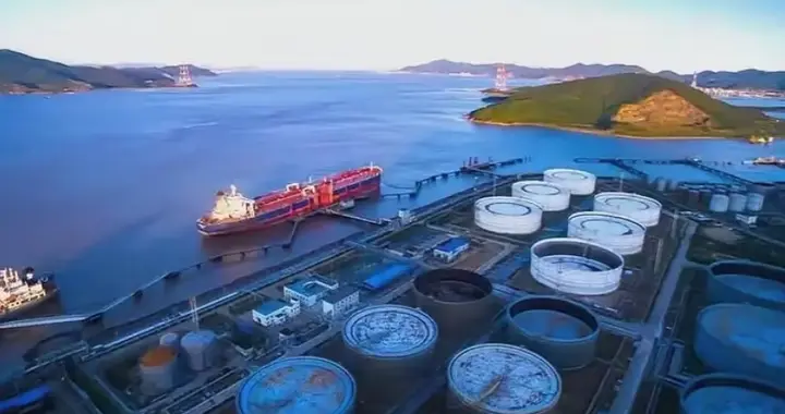 油价今晚又涨了，但国家替你挡住了一半