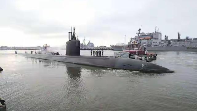 苍术：美军曝出重大丑闻！修了11年，花了