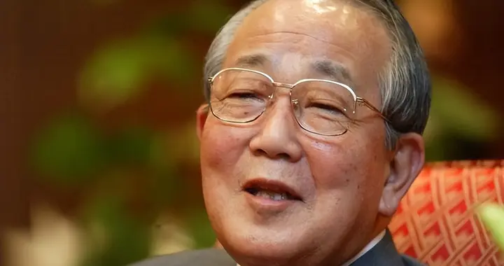 稻盛和夫：一生踩准所有风口的“经营之神”，留给当下的三大启示