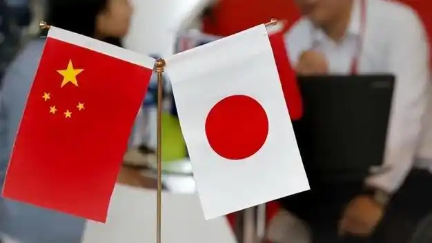 中国现在之所以不和日本打，不是因为中国自己太软弱，也不是为了和平想放过...