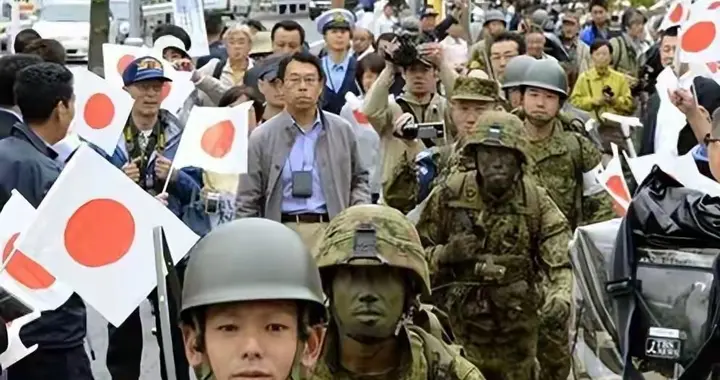 日本，这样死硬到底，为啥不打他？而是用软手段去制裁？