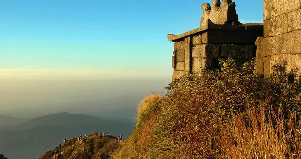 抚河千载韵，一域览临川｜抚州25大必打卡地标，藏尽赣东人间绝色