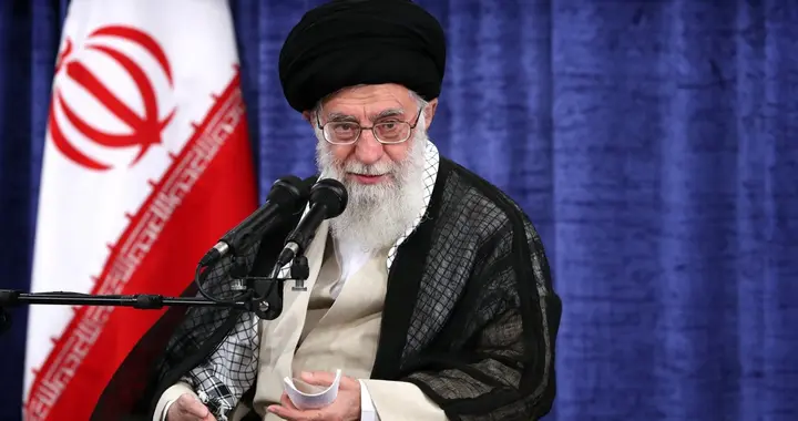 绍伊古离京不到48小时，哈梅内伊重大让步，同意重启核谈判