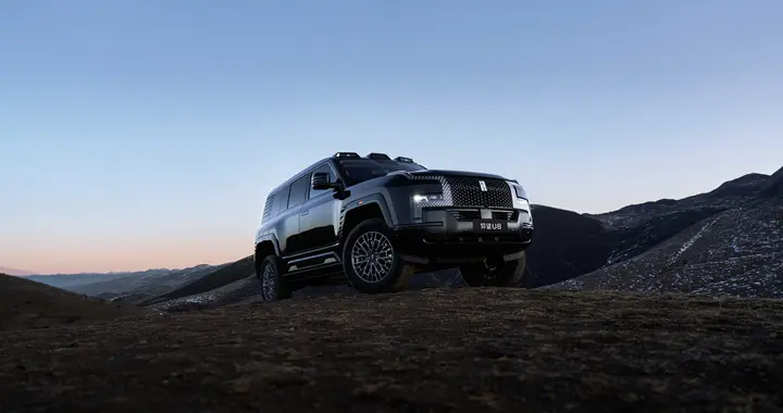 仰望U8 2026款：全维升级锚定用户需求，百万硬派越野再树标杆