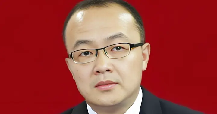 四川“市值一哥”易主？新易盛3500亿市值，背靠英伟达③年涨⑫倍