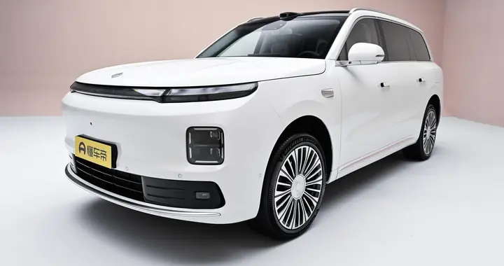 25万预算挑大型SUV，零跑D19，国产旗舰实力强，必须关注一波