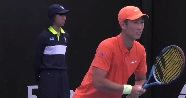 商竣程送蛋淘汰西班牙老将阿古特晋级澳网男单64强！